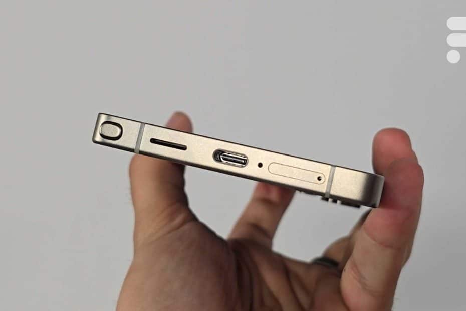 Le secret de l'USB-C, de la RAM trop chère et de l'OLED trompeur