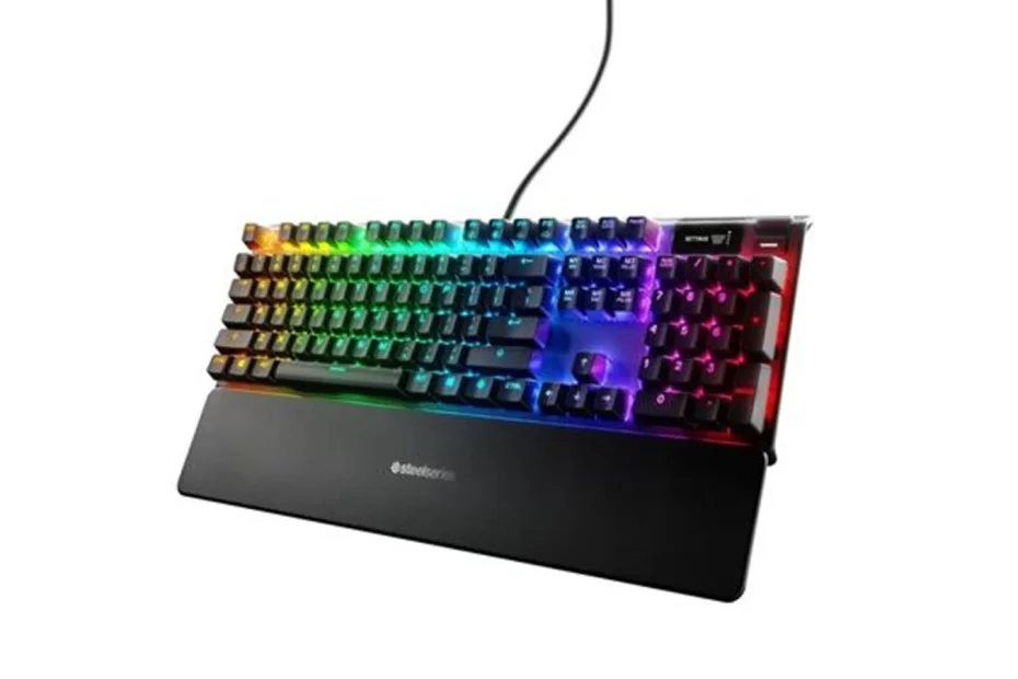 La FNAC vide ses stocks, -62% sur cet excellent clavier gaming SteelSeries Apex 7