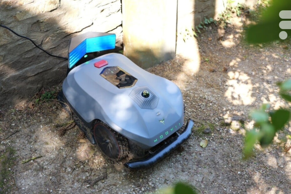 j'ai adopté la tondeuse robot du futur pendant 4 semaines