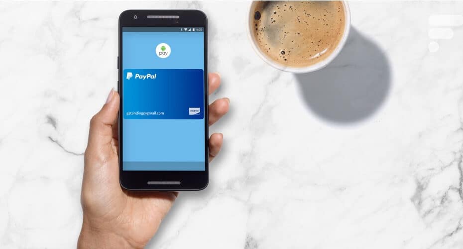 PayPal joue à un jeu dangereux avec nos données, des câbles USB-C avec virus et Microsoft lache du lest sur Windows 11