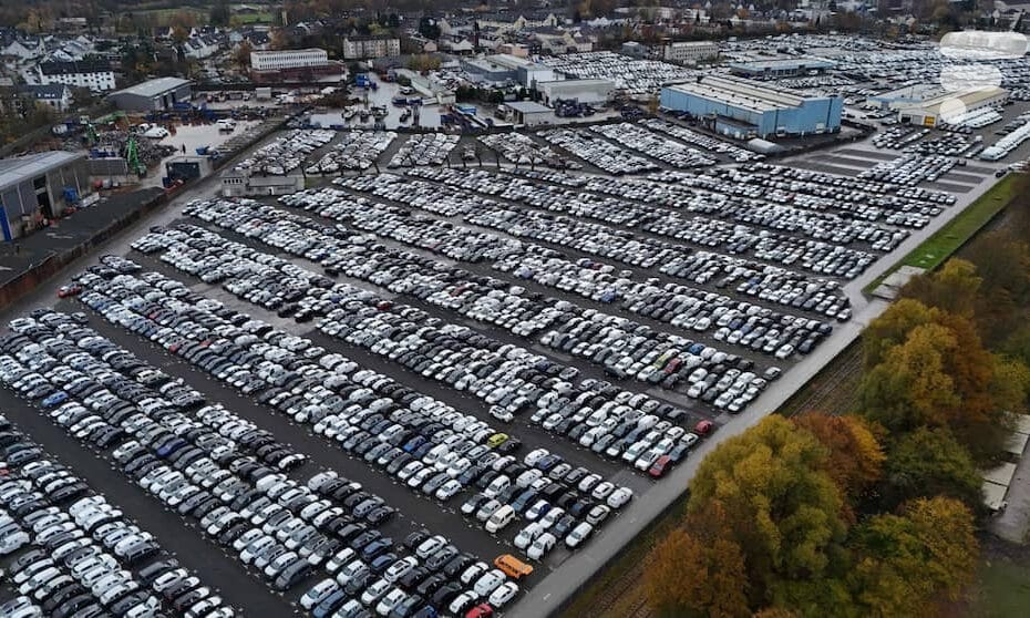Volkswagen a trop de voitures sur les bras en stock mais ce n’est pas uniquement la faute de la voiture électrique