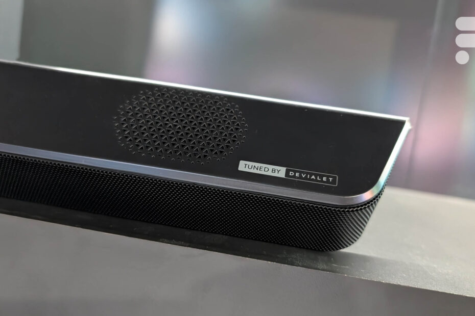 la barre de son ultra-fine qui veut s’imposer avec devialet