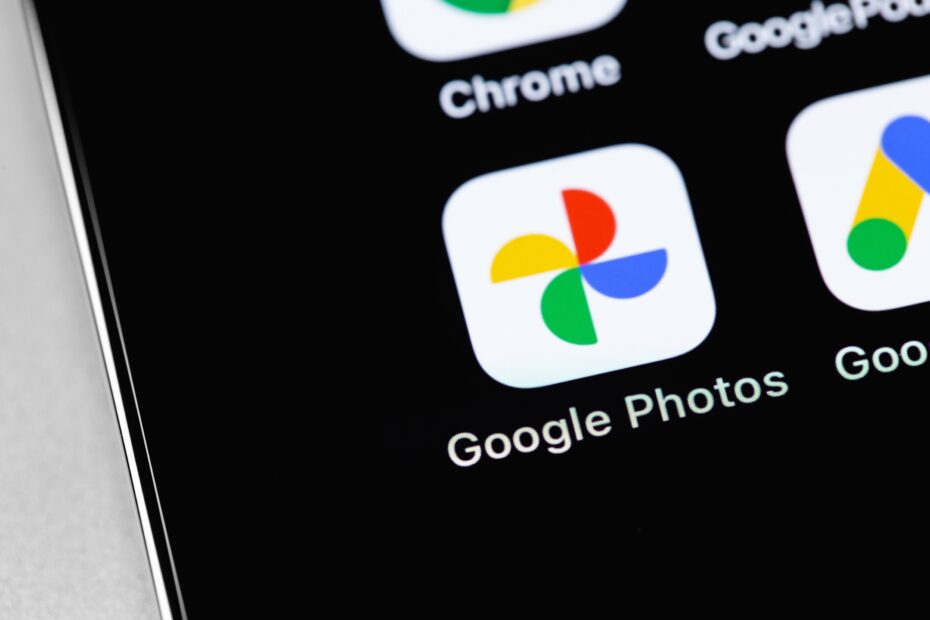 Retoucher vos photos devient aussi simple qu’un message avec Google Photos