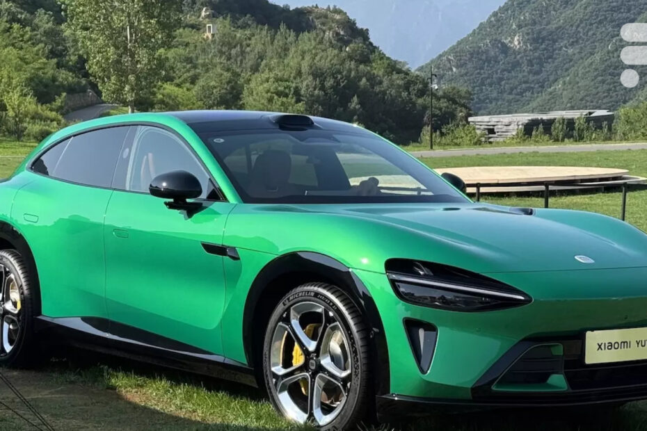 On a roulé avec la voiture électrique de Xiaomi, les explications de Stellantis sur la recharge rapide et le moteur magique de Decathlon – Le récap’ Survoltés