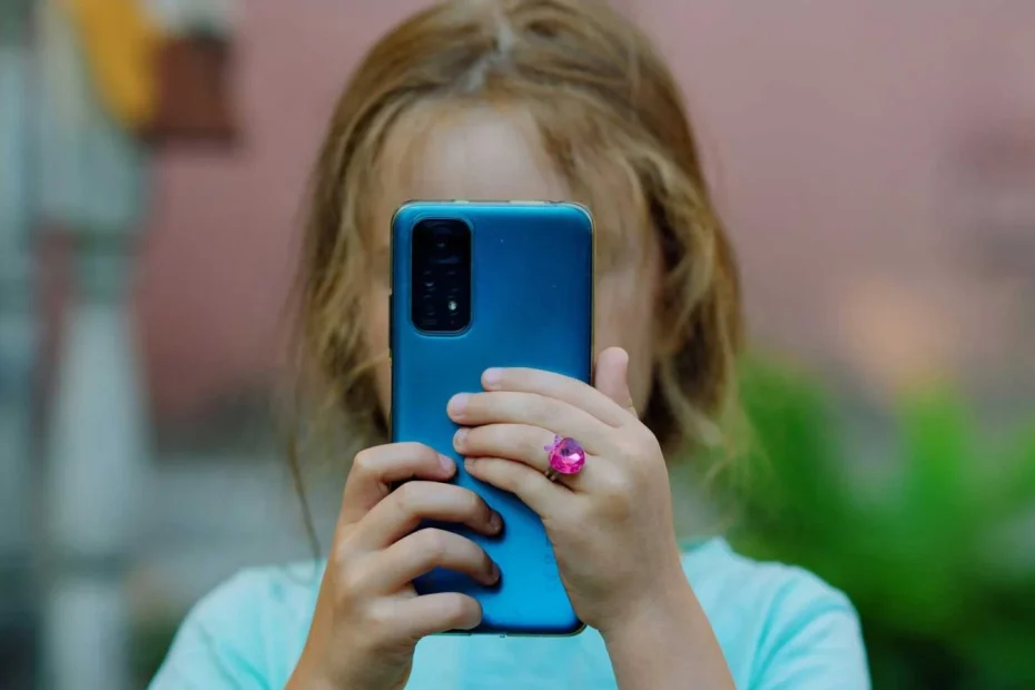 l'initiative pleine de bon sens pour protéger les ados des smartphones