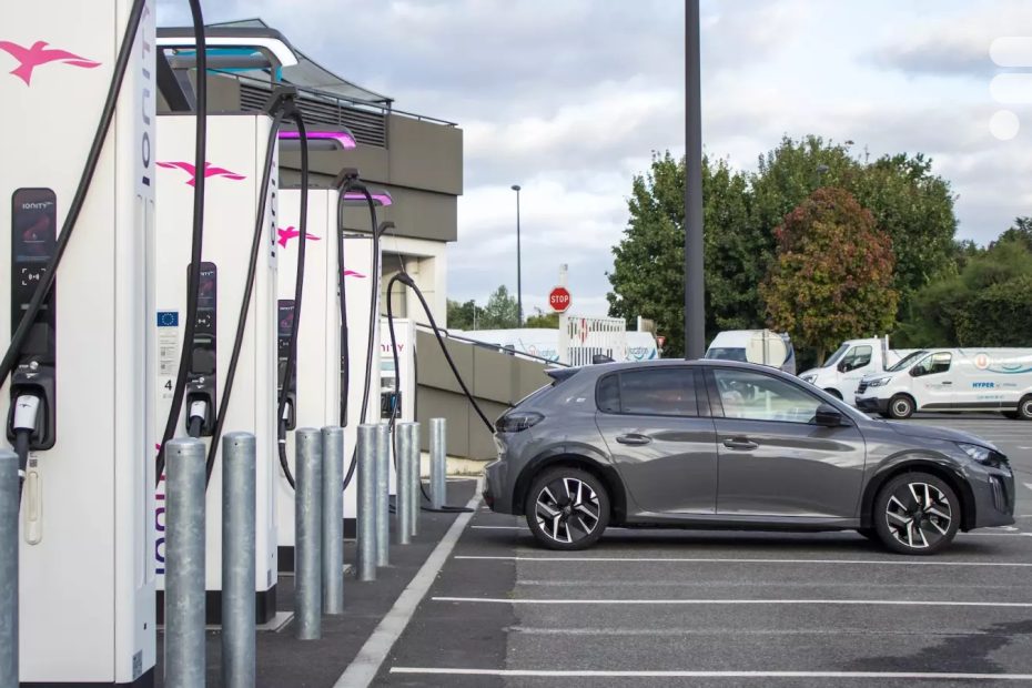 Prix recharge Ionity : les nouveaux tarifs sur route et autoroute en 2026 — Frandroid