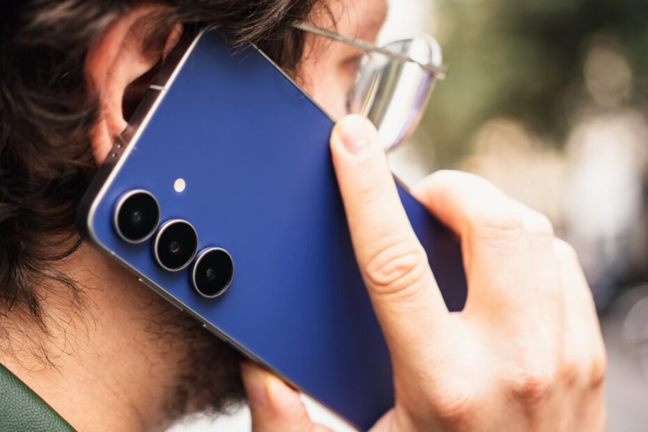 Comment enregistrer un appel téléphonique avec votre Samsung Galaxy S25 ?