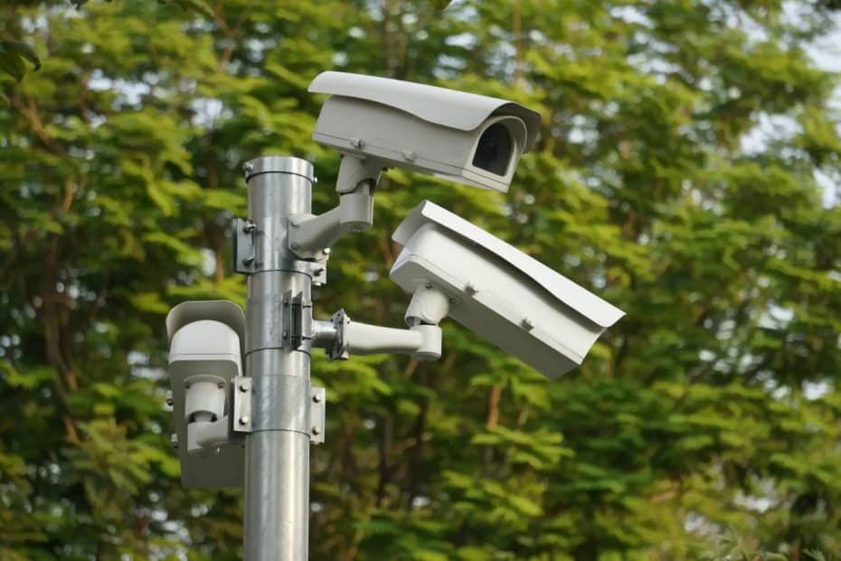 Souriez, vous êtes filmés ! La vidéosurveillance algorithmique se prolonge jusqu'en 2027