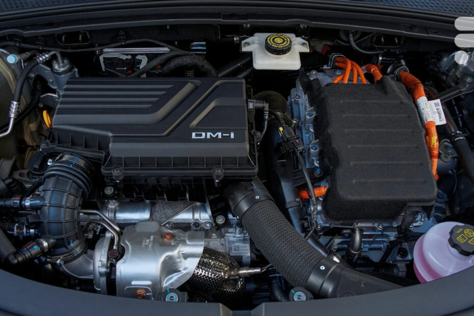 Pourquoi le prix des batteries des voitures hybrides est plus élevé que celles des voitures électriques