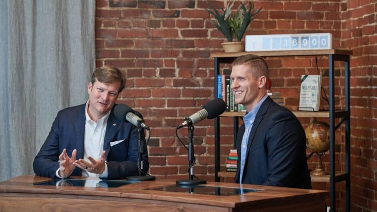 600% en moins de 5 ans, des conseillers financiers développent leur activité grâce au podcasting et à YouTube
