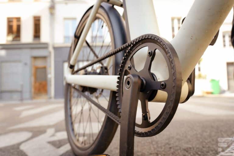 Cette technologie pour vélo (électrique) veut révolutionner les transmissions à courroie