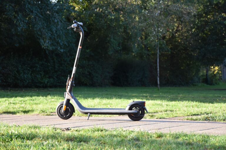 Test Ninebot Segway KickScooter E2 Plus E : notre avis complet -