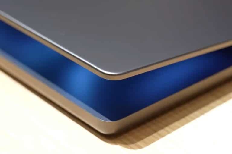 Macbook Pro Doigts 2