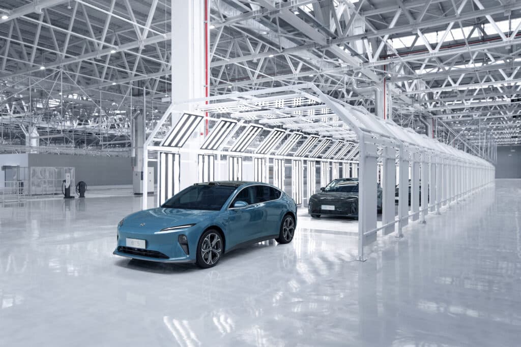 À quel point la voiture électrique coûte moins cher en entretien et réparation qu’une thermique