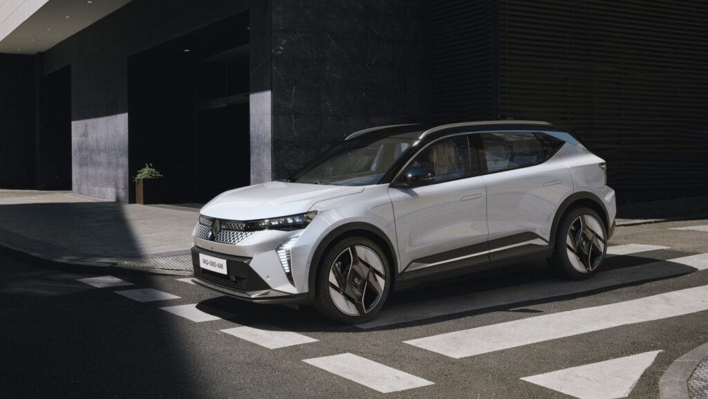 Renault, la grande offensive internationale sur la voiture (électrique)