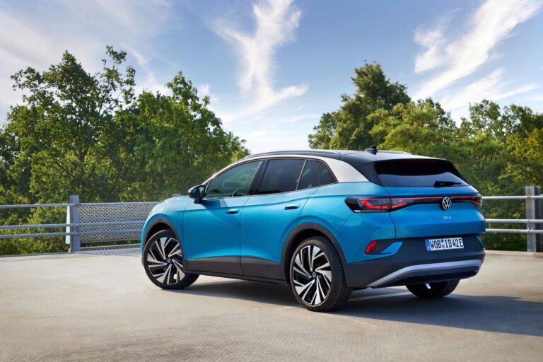 Volkswagen fait fondre les prix des ID.4 et ID.5 de près de 15 000 euros et augmente leur autonomie