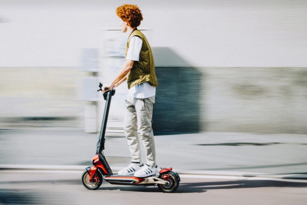 Voici 4 bonnes raisons pour se mettre à la trottinette électrique