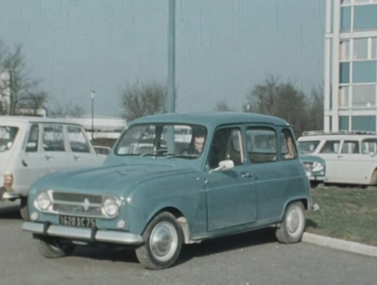 La Renault 4L électrique existait déjà en 1972 et elle n'a pas grand-chose à voir (ou presque) avec celle de 2024