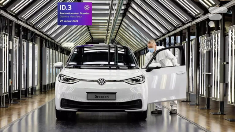 Les usines allemandes de Volkswagen bientôt rachetées par la Chine ? Un tournant historique