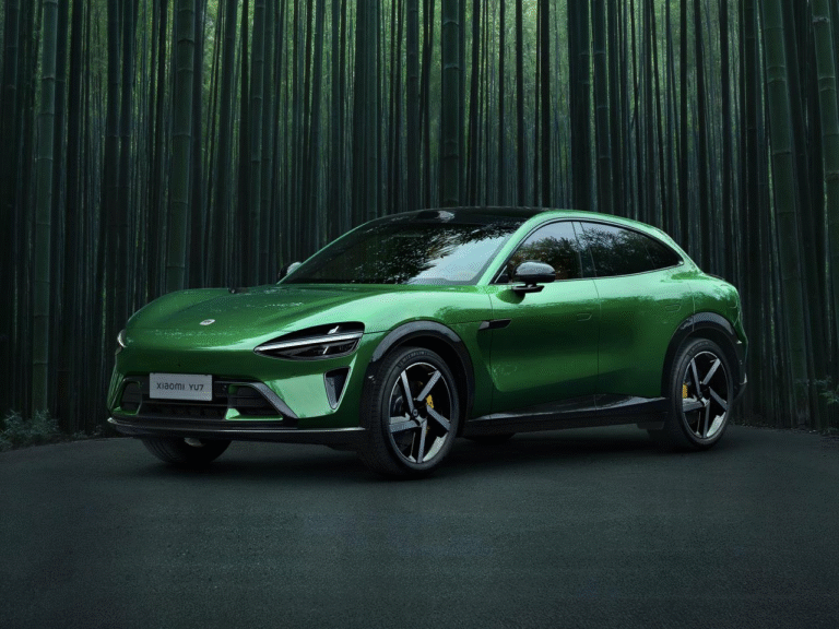 le prix du véhicule électrique Xiaomi YU7 pourrait faire mal à Tesla