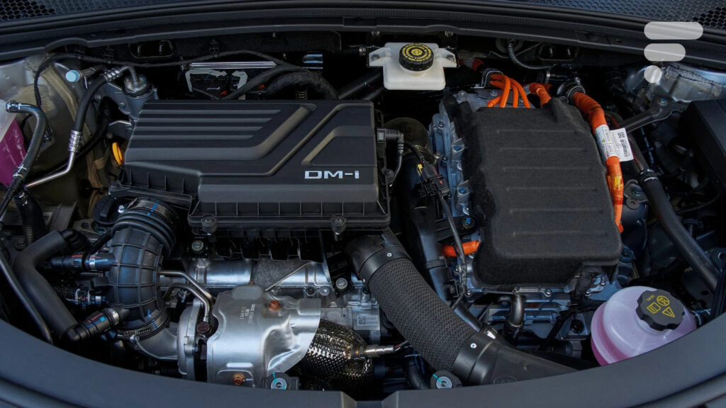 Pourquoi le prix des batteries des voitures hybrides est plus élevé que celles des voitures électriques