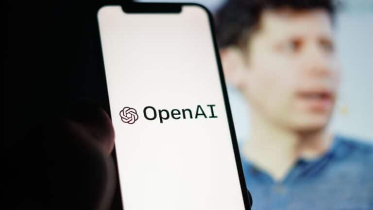 le méga-projet IA des États-Unis mis en danger par un désaccord entre OpenAI et Softbank