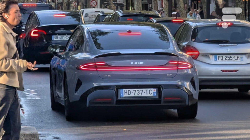 La Xiaomi SU7 croisée dans Paris, une Citroën électrique à moins de 16 000 € et BMW pulvérise ses prix