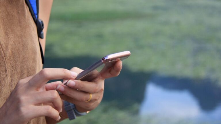 son nouveau forfait mobile écrase la concurrence