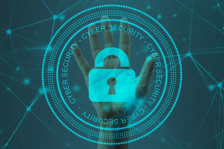Face à l'explosion des cyberattaques, la France change de stratégie