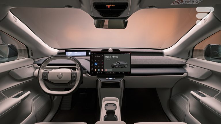 La voiture électrique jugée supérieure, des améliorations de Google Maps et de Waze, et les galères de Volkswagen sur le logiciel Rivian