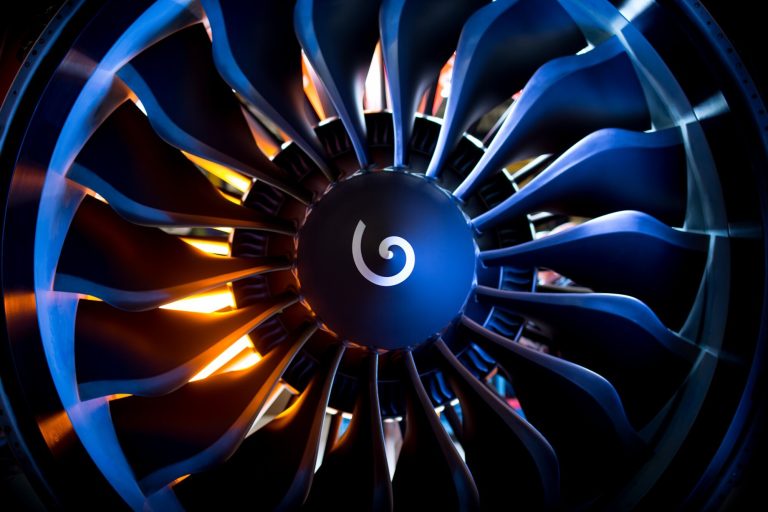 pour lui, l'avion à hydrogène, ça ne sera pas avant le siècle prochain !