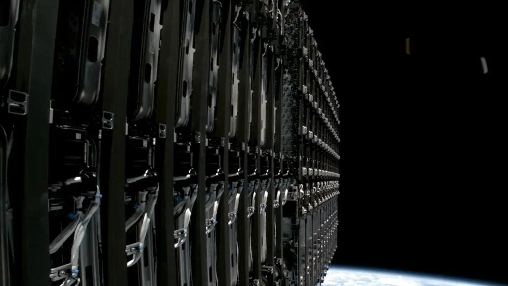 Pourquoi Starlink va faire descendre plus de 4 000 satellites un peu plus près de la Terre