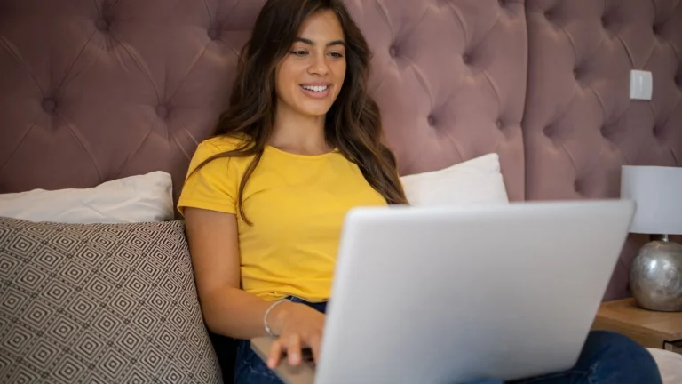 Avec Norton, l'IA n'aura ni votre cœur ni votre argent