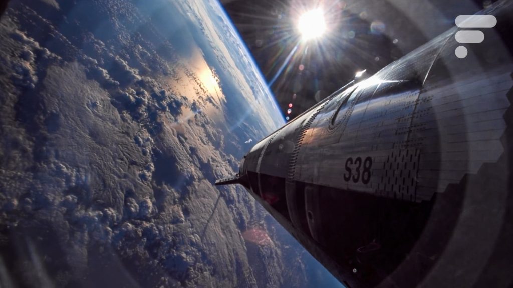 Elon Musk veut « rendre le soleil conscient » avec des bases lunaires et des serveurs orbitaux — Frandroid