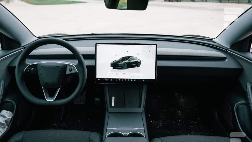 Tesla pourrait enfin corriger l’un des défauts les plus agaçants de ses voitures électriques : les essuie-glaces — Frandroid