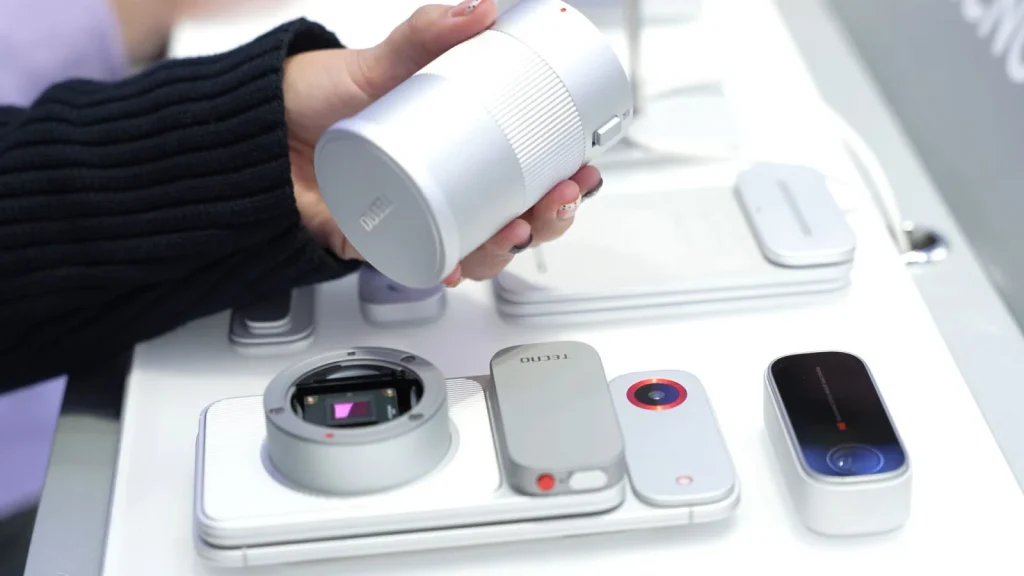 Le retour des smartphones modulaires, entre utopie magnétique et urgence écologique