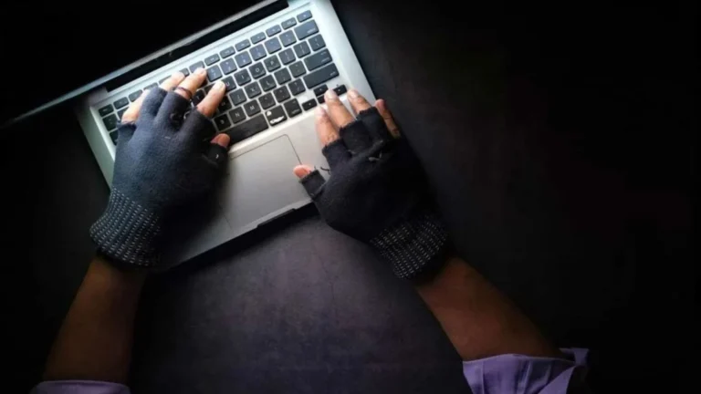 Cyberattaque chez France Titres : une association demande 150 000 € à l'État pour indemniser les victimes
