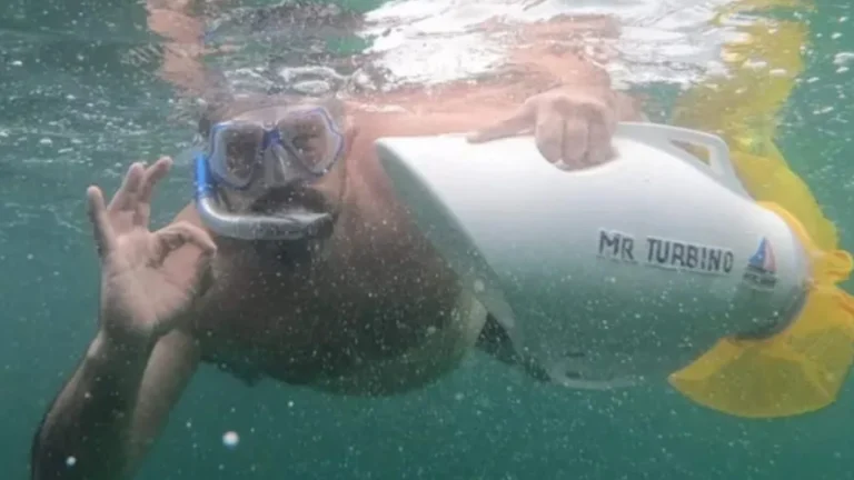 Voici Mr Turbino, l'aspirateur sous-marin qui nettoie les océans des déchets et des microplastiques