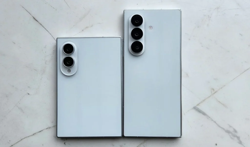 Galaxy Z Fold 8 vs Galaxy Z Fold 8 Ultra : un premier cliché montre les différences