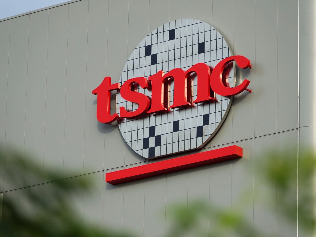 TSMC : son développement aux États-Unis lui coûte incroyablement cher. Mais ça ne devrait pas l'arrêter !