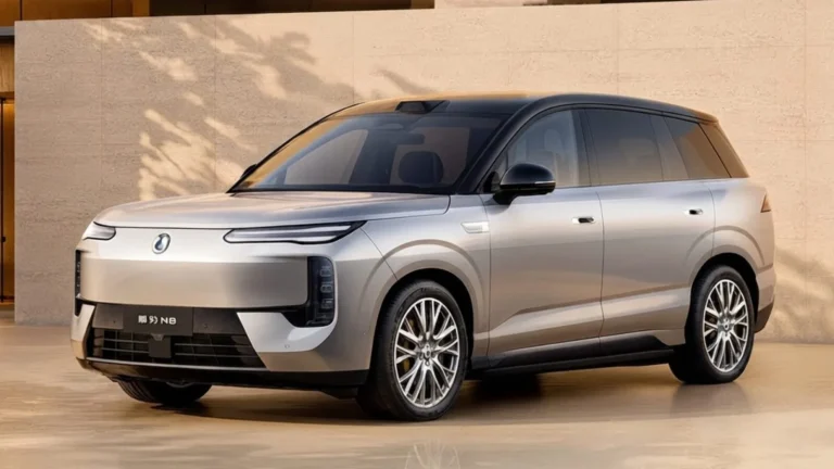 1 000 km d’autonomie et recharge en 5 minutes : BYD au sommet avec son nouveau SUV électrique