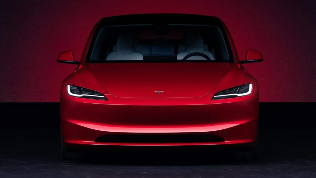 Malgré la crise et la concurrence, Tesla vient de franchir un record historique