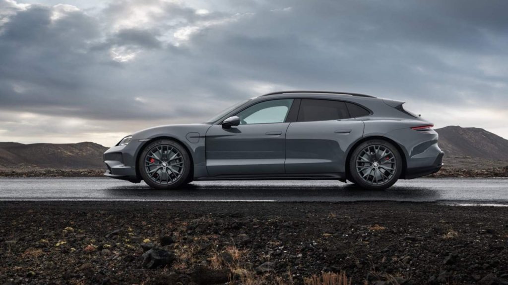 Porsche maintient le Taycan et le futur 718 électrique — Frandroid